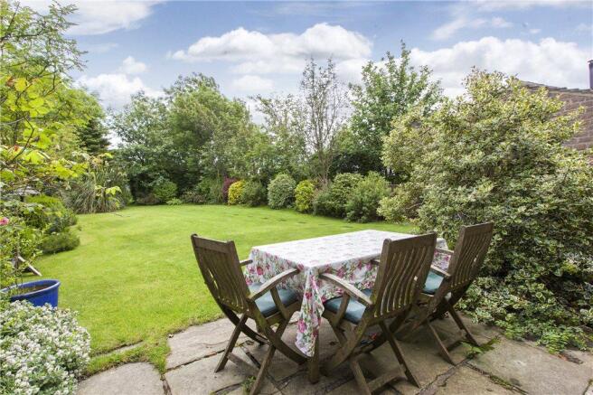 Al Fresco Dining