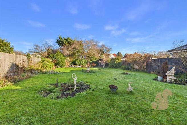 Fairhaven Avenue, West Mersea, CO5 photo 3