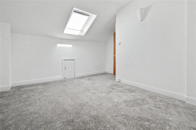 3 bed Terraced for sale Image 6