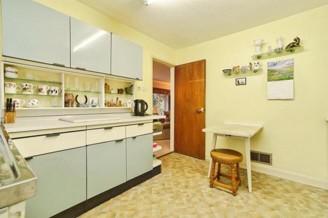 3 bed Detached for sale Image 7
