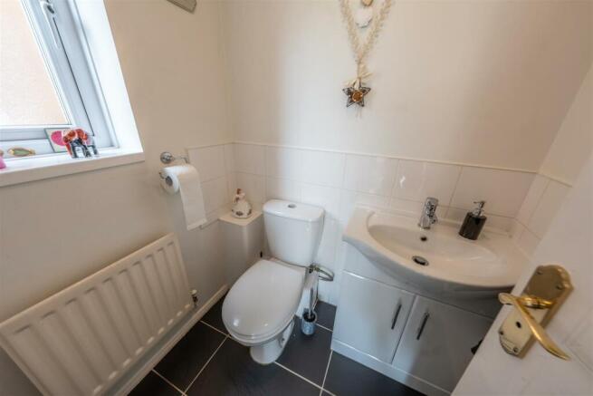 GROUND FLOOR WC