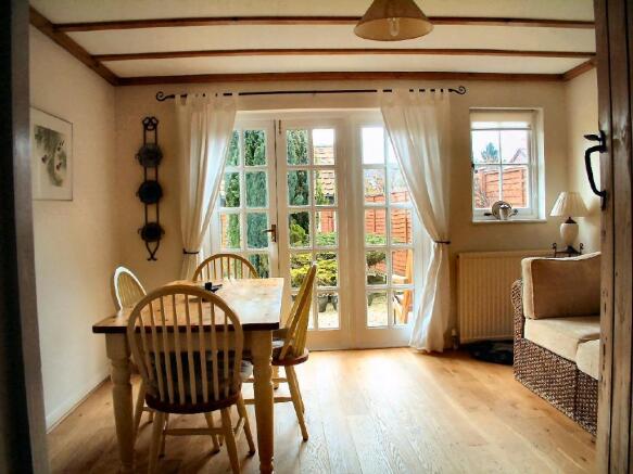 Sitting/Dining Room