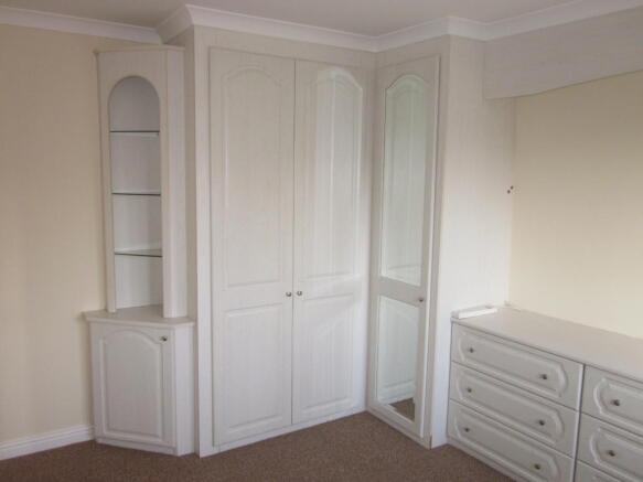Double bedroom 1