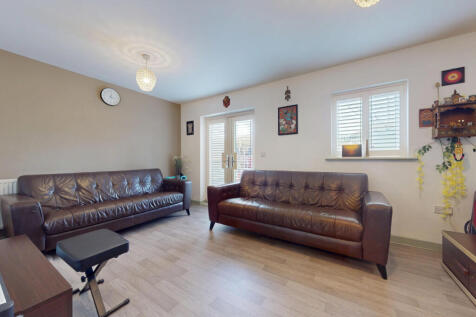 The Close, Ashford, TN23