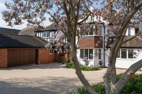 Park Avenue, Solihull