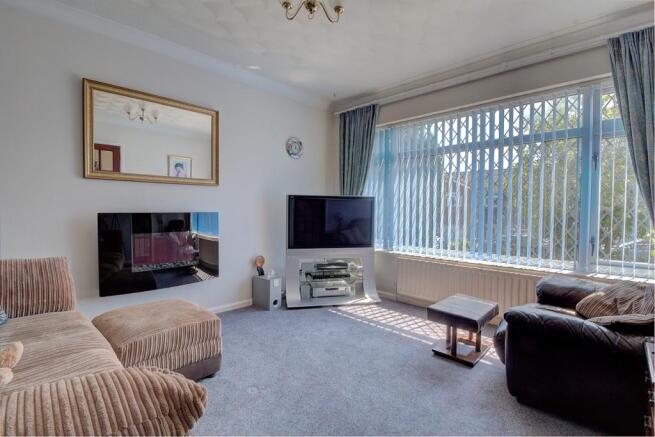 Living room 1
