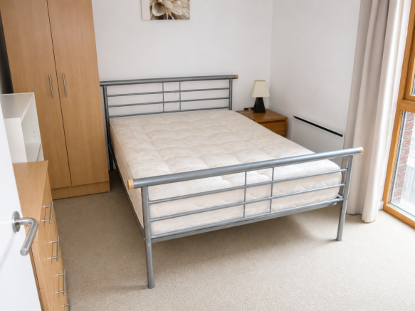 1 bed Apartment to rent Image 4