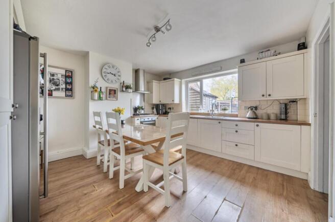 Oakmount Road 20 (17).jpg