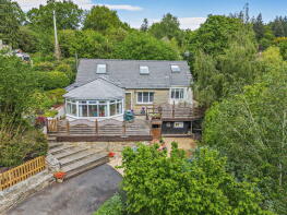 Sweetbriar, School Road, Lydney GL15 4QT