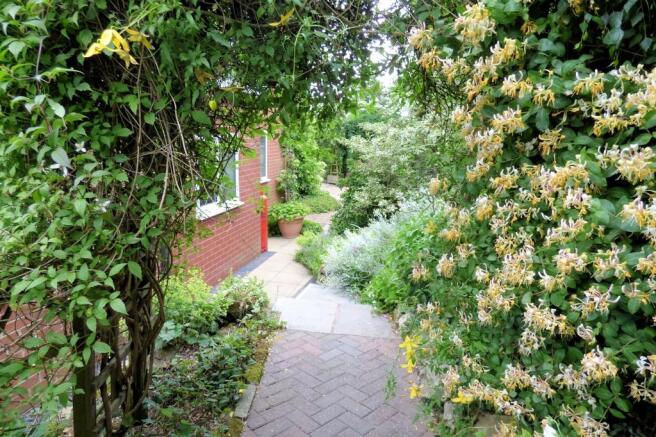 Photo 26