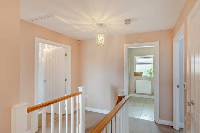 8602921-interior07-800.jpg