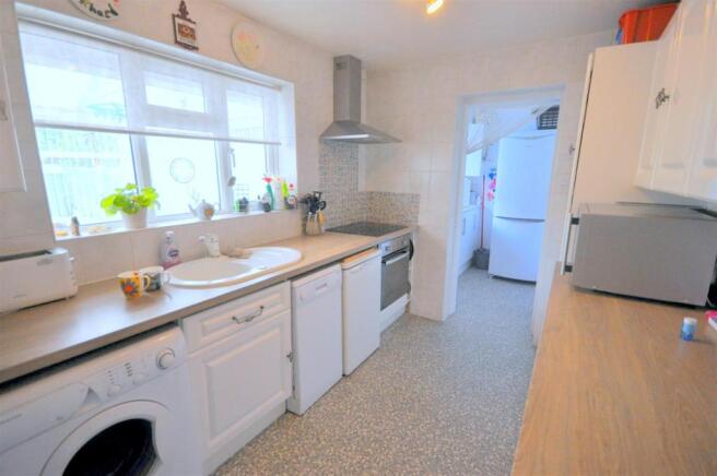 Modern Fitted Kitche