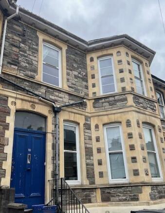10 Waverley Road Front.jpg