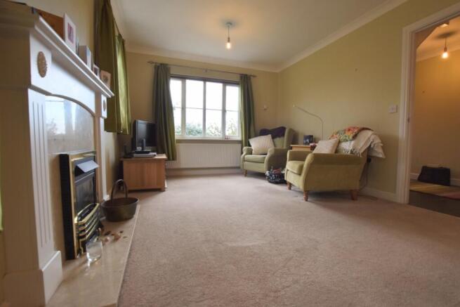 24 Blanchland Circle lounge