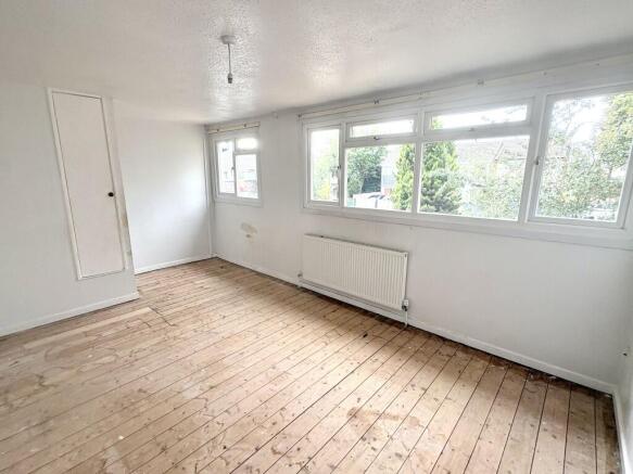 102 Cranwell Road, Nottingham NG8 6NT photo 5