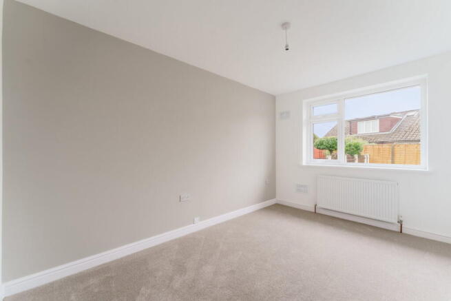 2 bed Semi-Detached Bungalow for sale Image 12