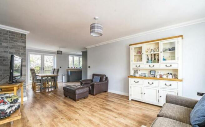Open-Plan Living/Dining/Kitchen