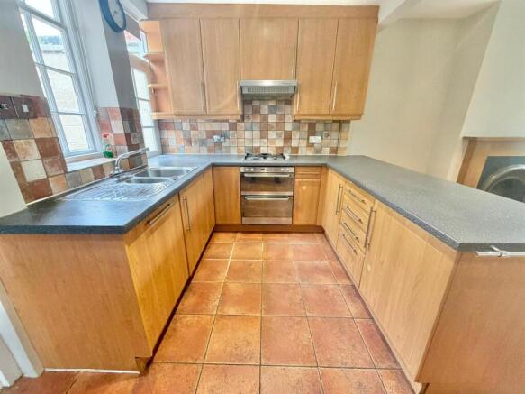 Davidson Frost-Wellings, DFW, Falloden Way, Kitche
