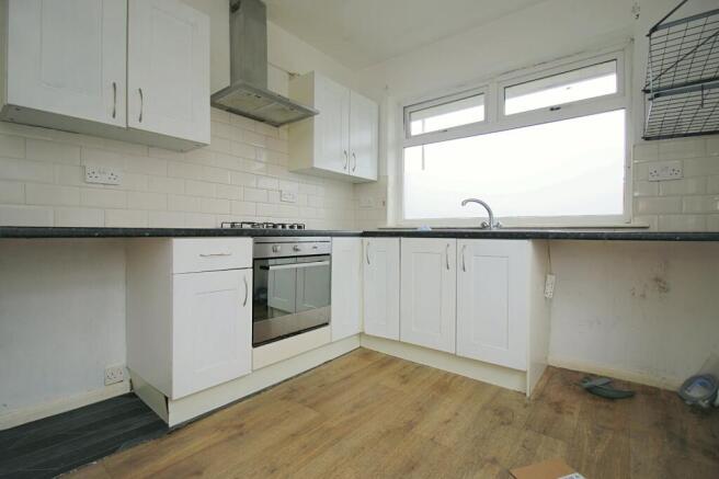 2 bed Bungalow for sale Image 5
