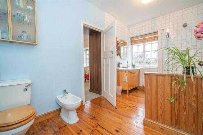 En-Suite B