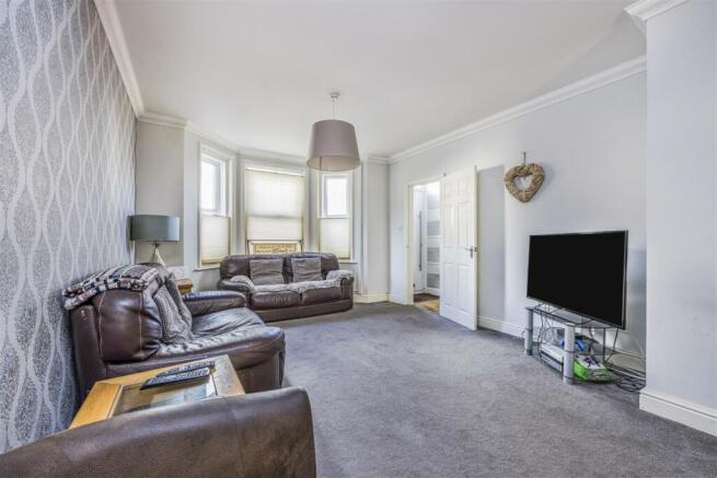 79 Avon Road, Bournemouth-PorticoMarketing-Lovett-