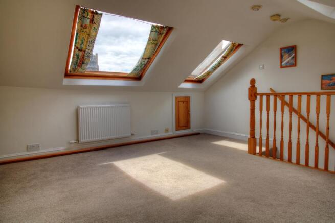 Loft room 1