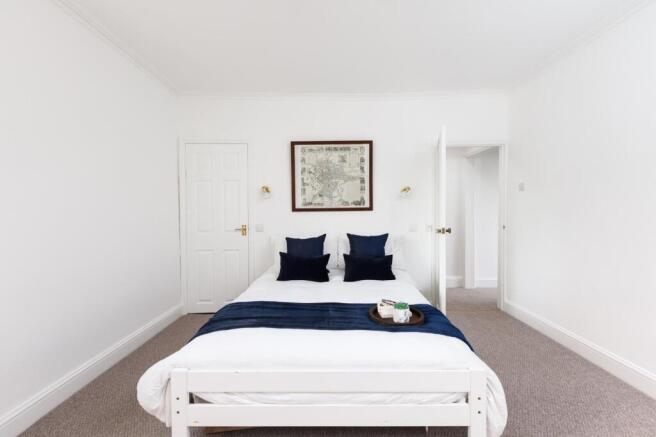 152 Manor Road-21.jpg