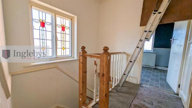 3 bed House for sale Image 10