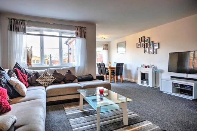 Living / Dining Room