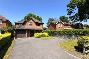 120a, Fleet Road, Farnborough GU14 9RG