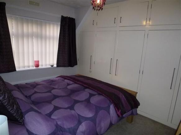 BEDROOM 1