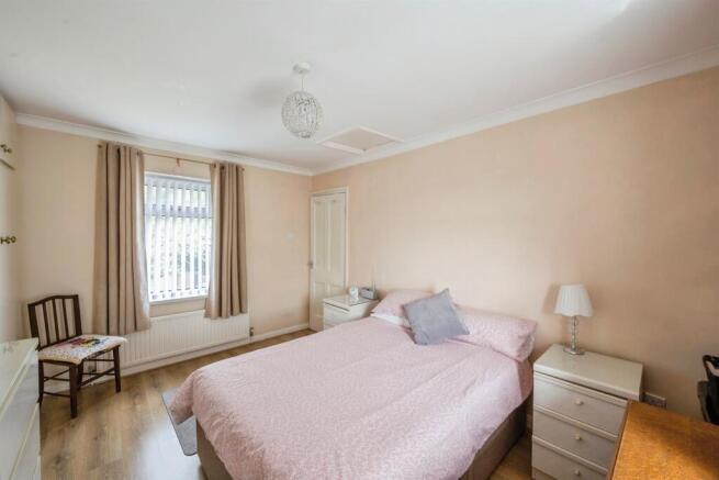 2 bed Semi-Detached for sale Image 11