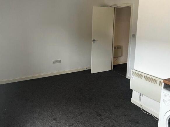 WhatsApp Image 2025-12-02 at 11.36.36 (2).jpeg