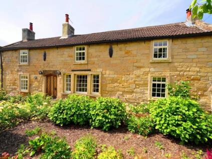 Pontefract Road, High Ackworth, WF7