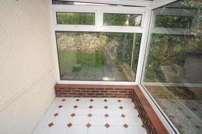 SIDE PORCH