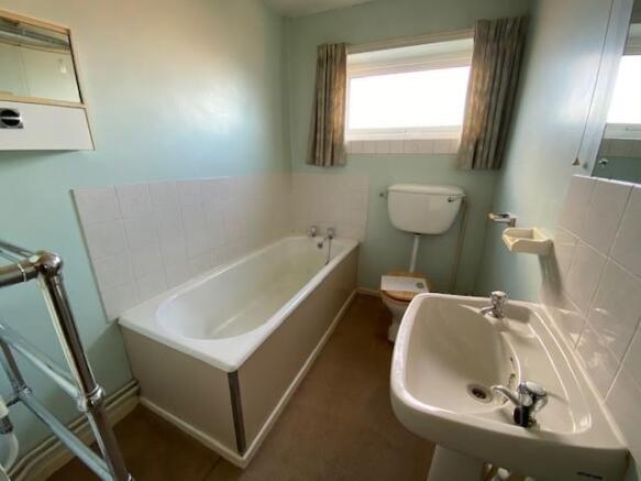 Bathroom.jpg