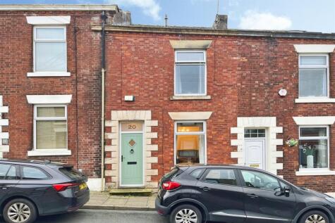 West Street, OL4