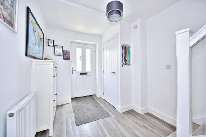 Hamilton Way, West Malling, ME19 photo 4