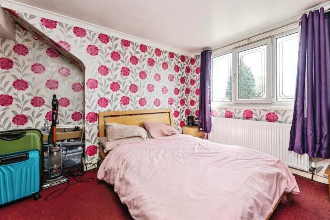 3 bed Semi-Detached for sale Image 7