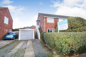 52, Giffard Drive, Farnborough GU14 8PZ
