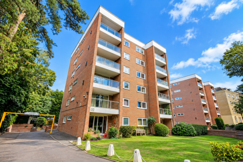 Lindsay Road, Poole, BH13