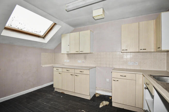 Flat 5, Crosthwaite Court, Spink Lane, Pontefract, West Yorkshire, WF8 1EB