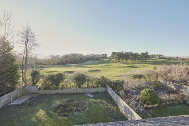 Residential-46-the-fairway-saltburn_221.jpg