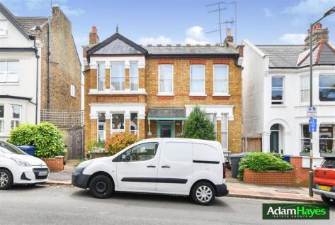 Elm Park Road, Finchley Central, N3