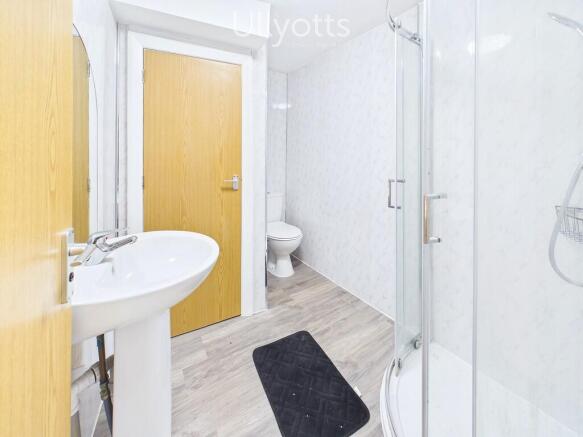 1 bed Ground Flat for sale Image 9