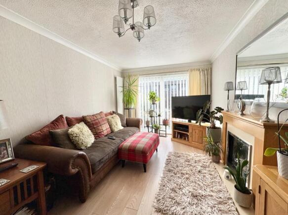 Loraine Walk, Newton Aycliffe photo 4