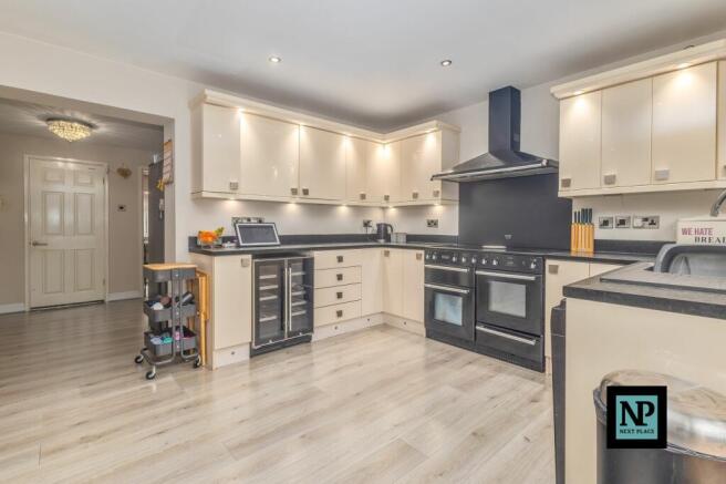 Kitchen  / Dining Room