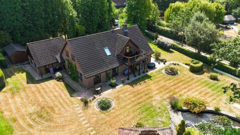Marringdean Road, Billingshurst, RH14