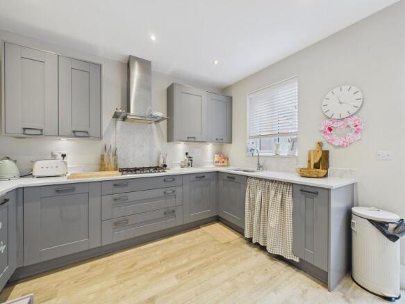 Kitchen/Dining
