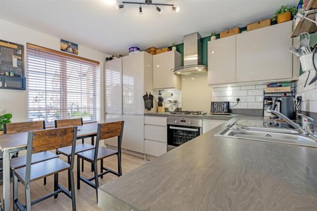 Superb Dining Kitchen